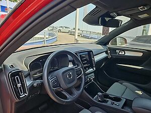 Volvo  T5 R-Design Expression Plug-In