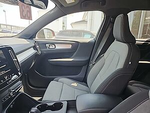 Volvo  T5 R-Design Expression Plug-In