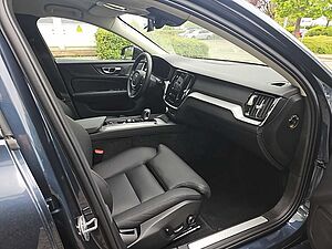 Volvo  B5 AWD Plus Dark Fahr-P. /Licht-P.
