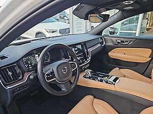 Volvo  T6 AWD Inscription AHZV/Head-Up/ Panorama