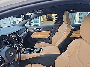 Volvo  T6 AWD Inscription AHZV/Head-Up/ Panorama