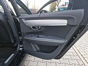 Volvo  T6 AWD Plus Dark ( R-Design) 18,8 KW/h