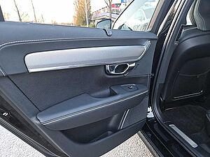 Volvo  T6 AWD Plus Dark ( R-Design) 18,8 KW/h