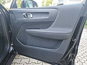 Volvo  1.5 Basis