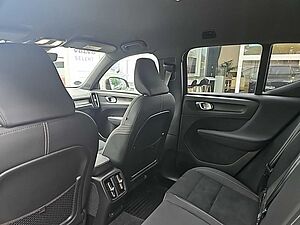 Volvo  Core Recharge Pure Electric SK219