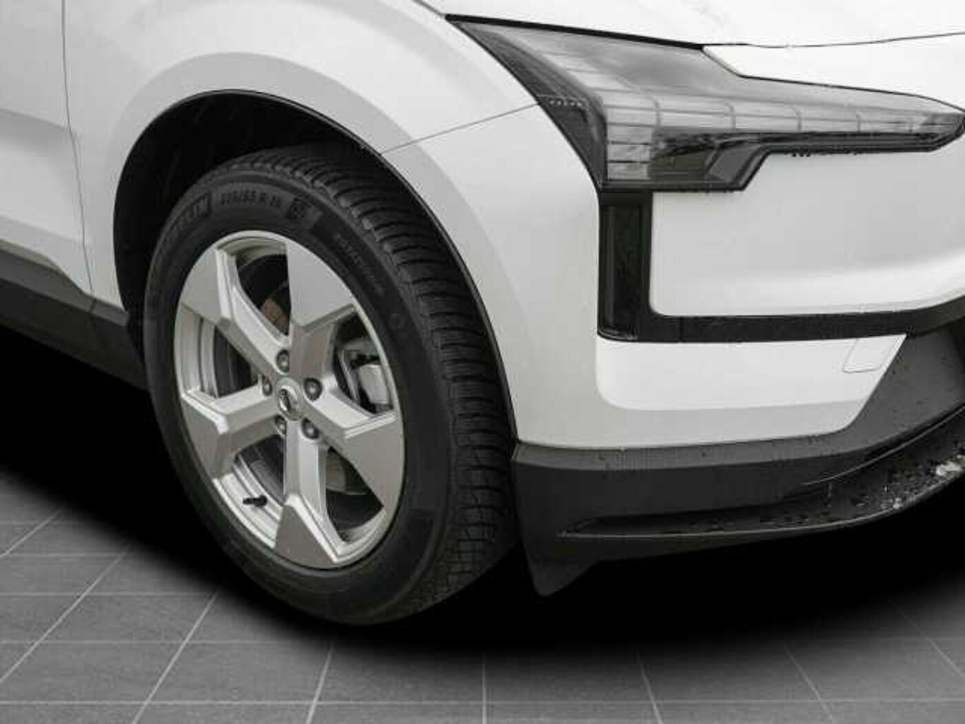 Volvo  SINGLE EXT. RANGE PLUS 69kWh MY24