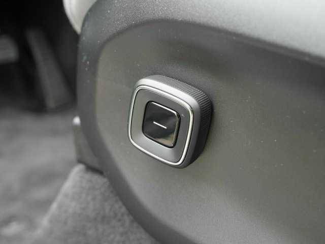 Volvo  ULTRA TWIN MOTOR 7-SITZ AWD MY25