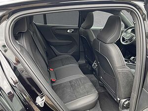 Volvo  C40