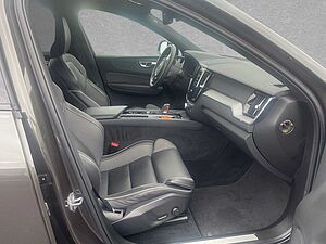 Volvo  R Design