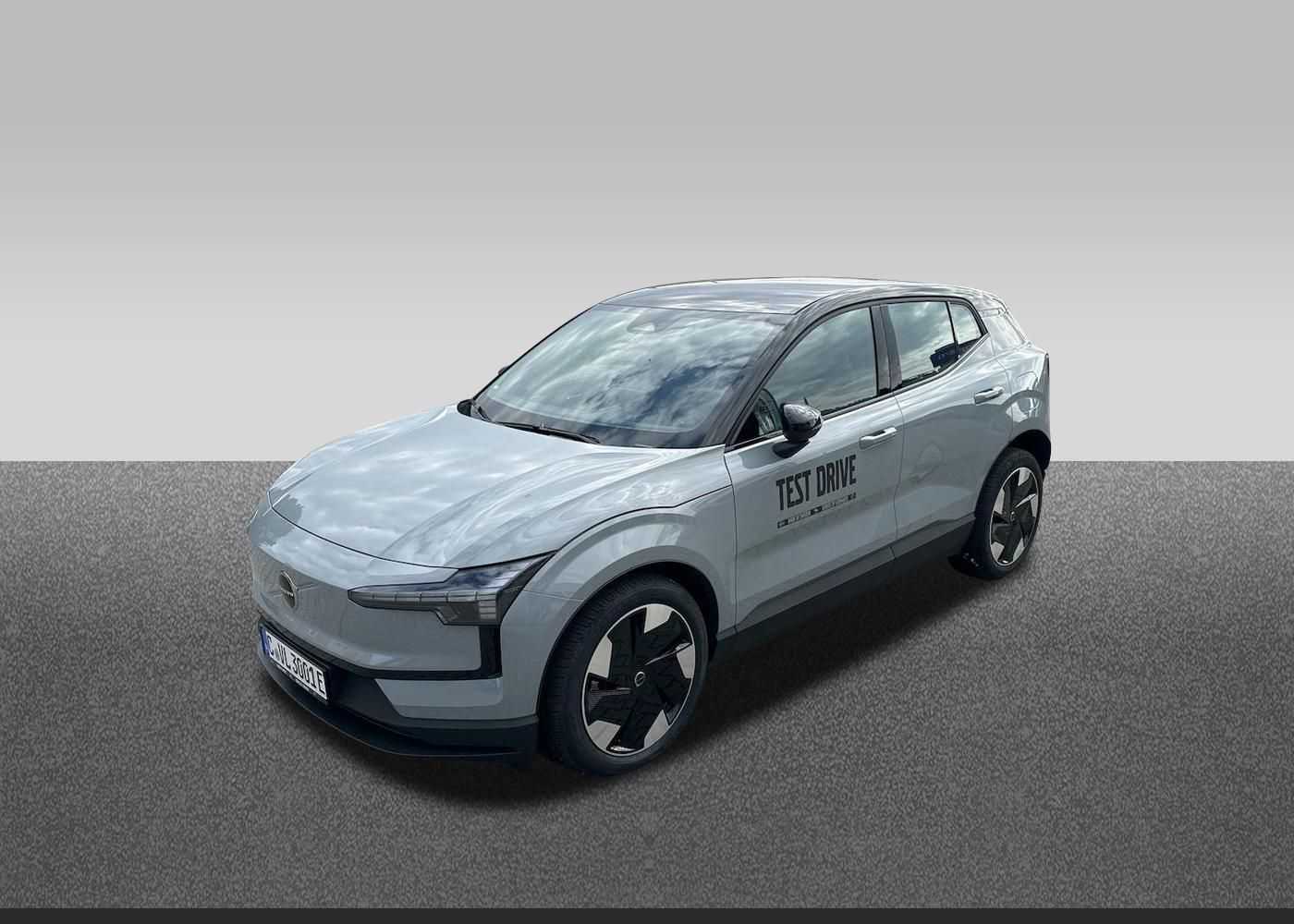 Volvo  Plus 2WD Pure Electric