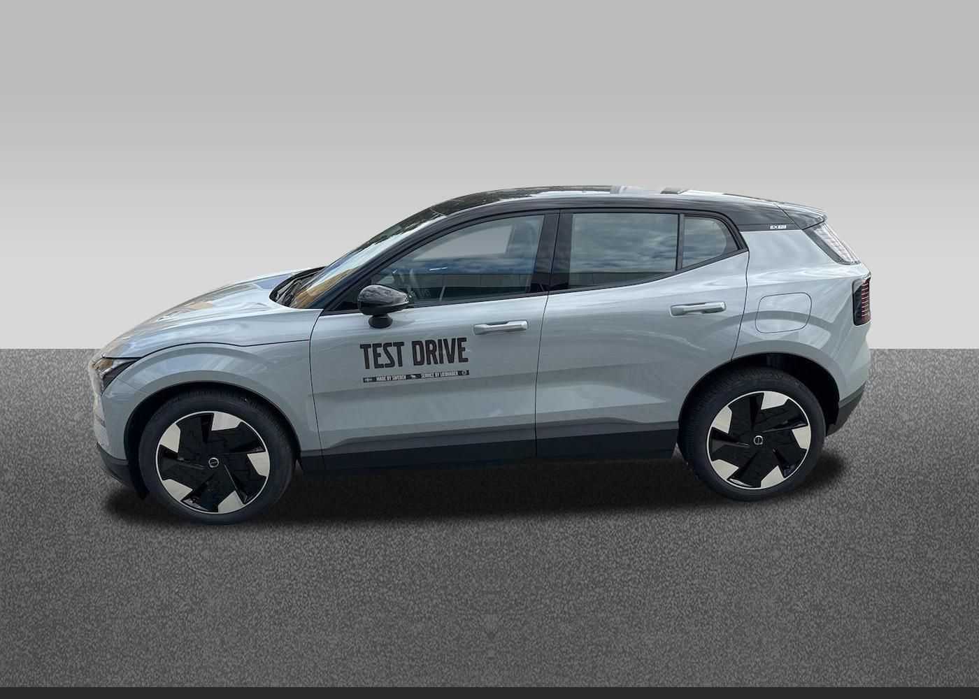 Volvo  Plus 2WD Pure Electric
