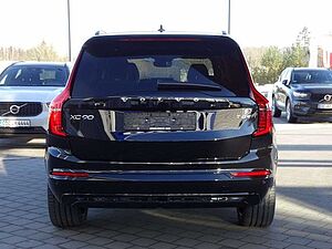 Volvo  T8 AWD Ultra Dark Recharge Plug-In Hybrid