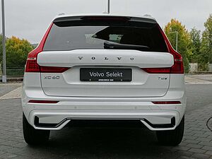 Volvo  Plus Dark Recharge Plug-In Hybrid T6 AWD