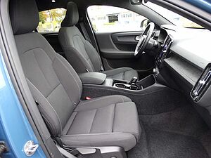 Volvo  Core Recharge Twin Motor Pure Electric AWD
