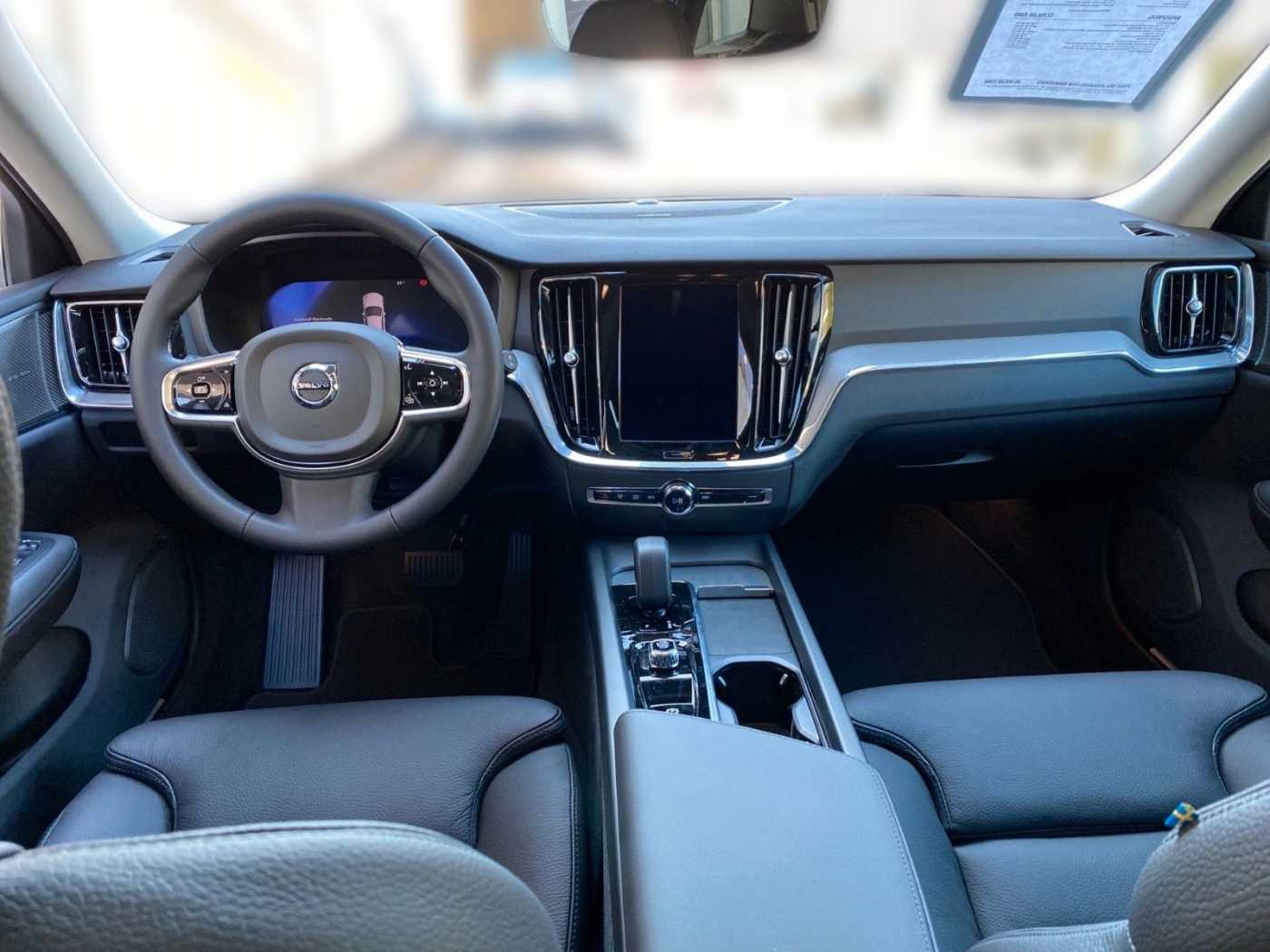 Volvo  Kombi Plus Dark*Sofort Verfügbar*
