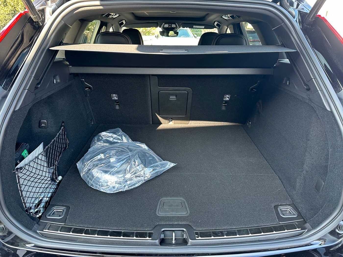 Volvo  Plus Black Edition Plug-In Hybrid *ACC*BLIS