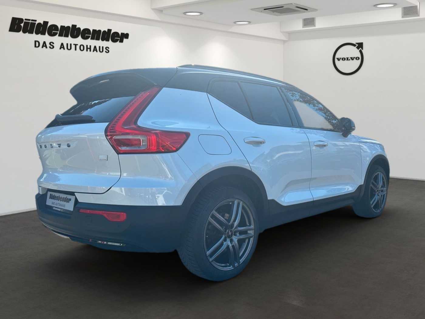 Volvo  R Design Plug-In Hybrid *HarmanKardon*ACC*