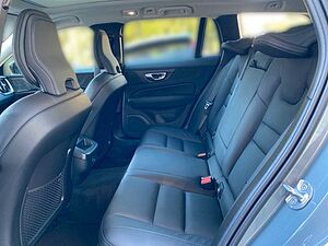 Volvo  Kombi Plus Dark*Sofort Verfügbar*