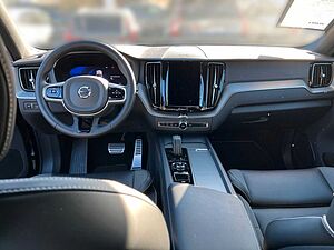 Volvo  R Design Recharge T8 AWD*ACC*BLIS*Standh