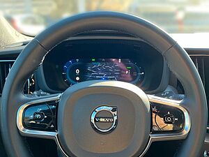 Volvo  R Design Recharge T8 AWD*ACC*BLIS*Standh