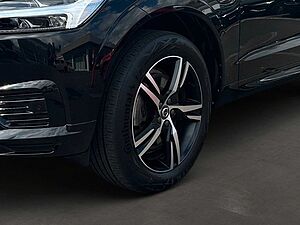 Volvo  XC60 R Design Expression  Plug-In Hybrid