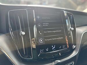 Volvo  XC60 R Design Expression  Plug-In Hybrid