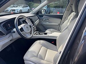 Volvo  XC90 Core  Plug-In Hybrid AWD
