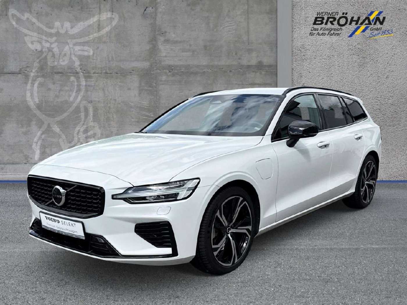 Volvo  Plus Dark T6 AWD Plug-In Hybrid