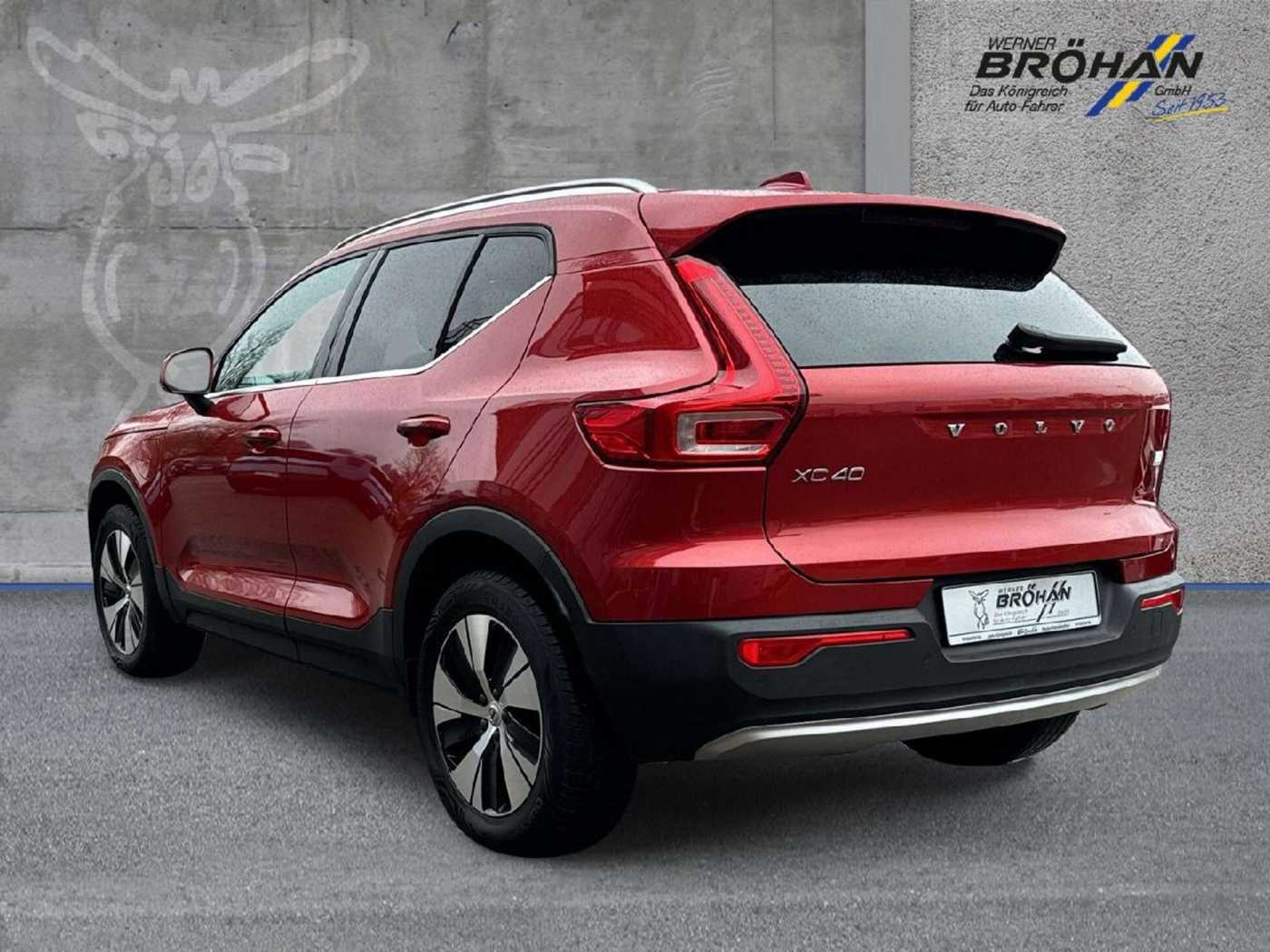 Volvo  Inscription Expression Recharge Plug-In Hybrid 2WD