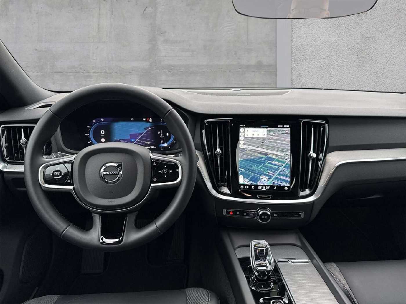 Volvo  Plus Dark