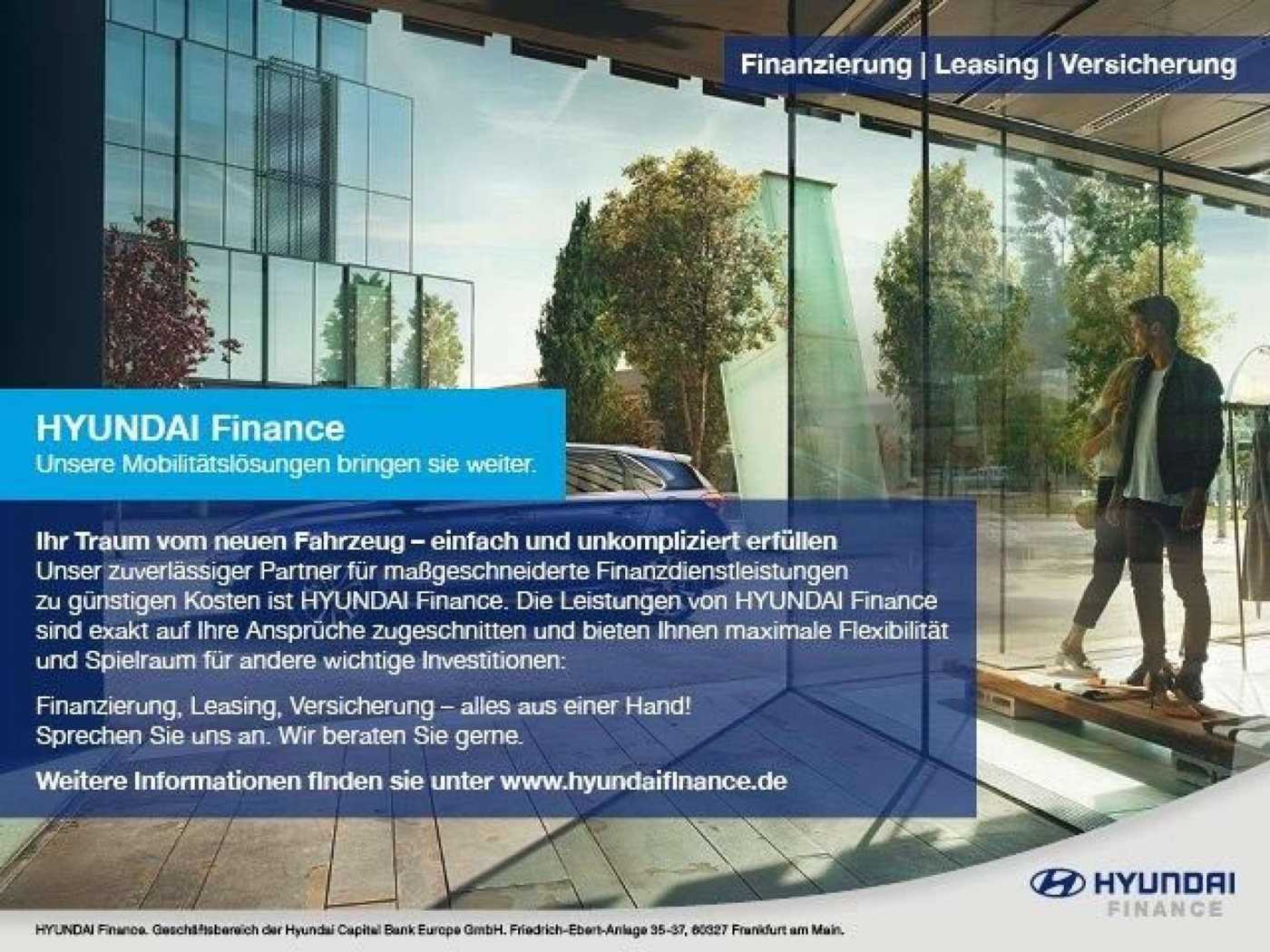 Volvo  Plus Dark 2WD