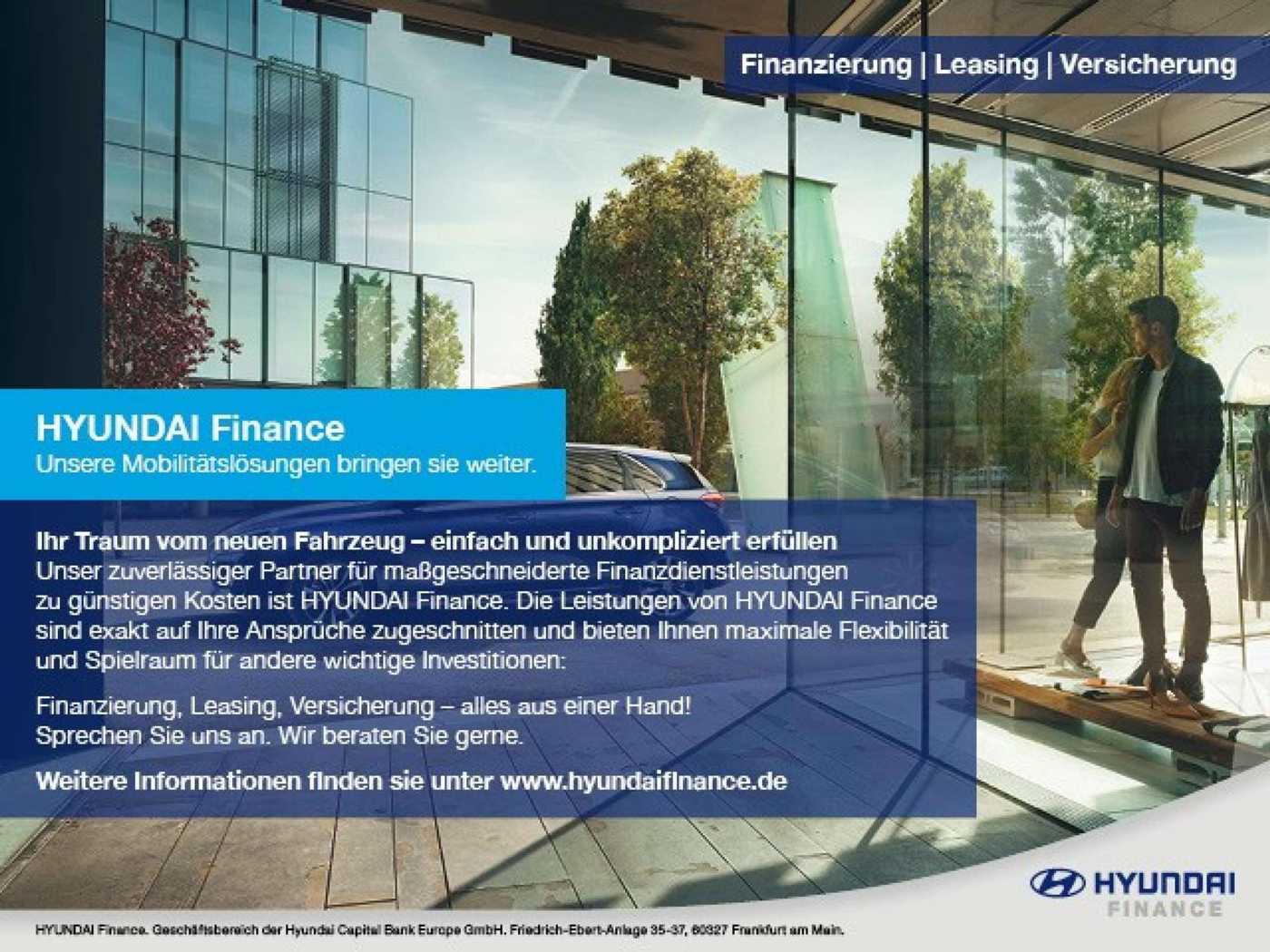 Volvo  B4 Benzin Plus Dark