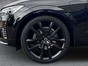 Volvo  R Design Recharge Plug-In Hybrid AWD