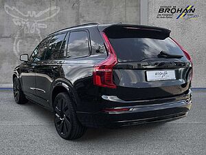 Volvo  Ultimate Dark Recharge Plug-In Hybrid AWD