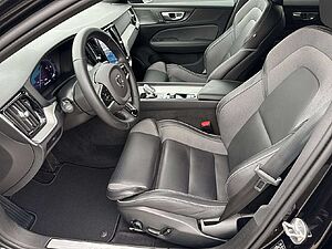 Volvo  Plus Dark