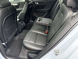 Volvo  B4B Plus Dark