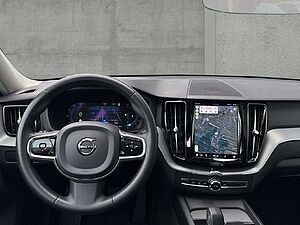 Volvo  Plus Dark 2WD