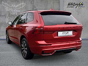 Volvo  B4 Benzin Plus Dark