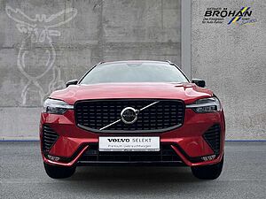 Volvo  B4 Benzin Plus Dark