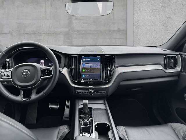 Volvo  R Design Recharge Plug-In Hybrid AWD
