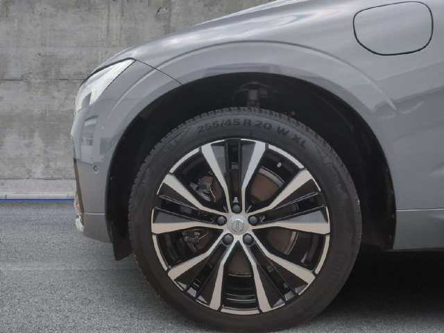 Volvo  T8 AWD Ultimate Dark Plug-In Hybrid