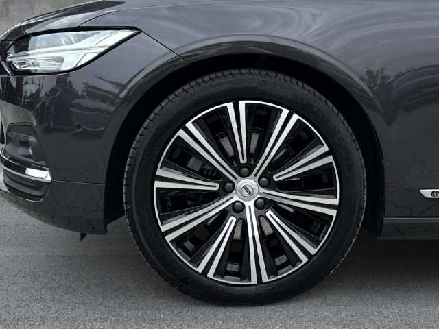 Volvo  Ultimate Bright