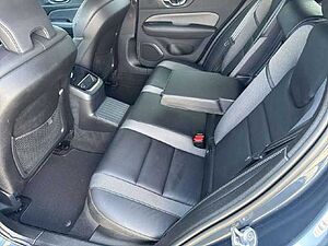Volvo  T6 AWD R-Design Plug-In Hybrid