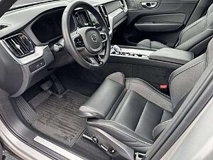 Volvo  T6 AWD R-Design Recharge Plug-In Hybrid