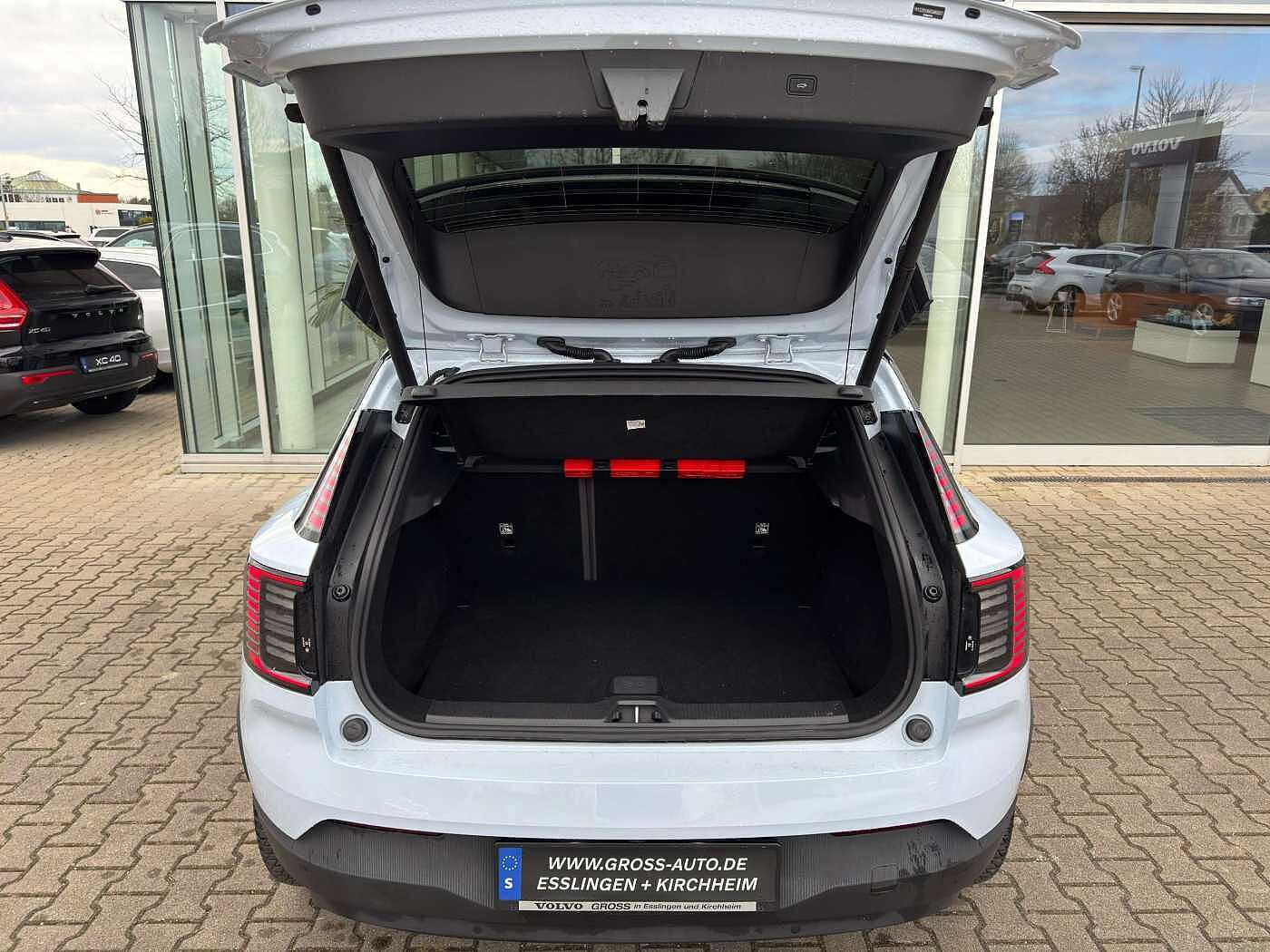 Volvo  Ultra Twin Motor Performance AWD