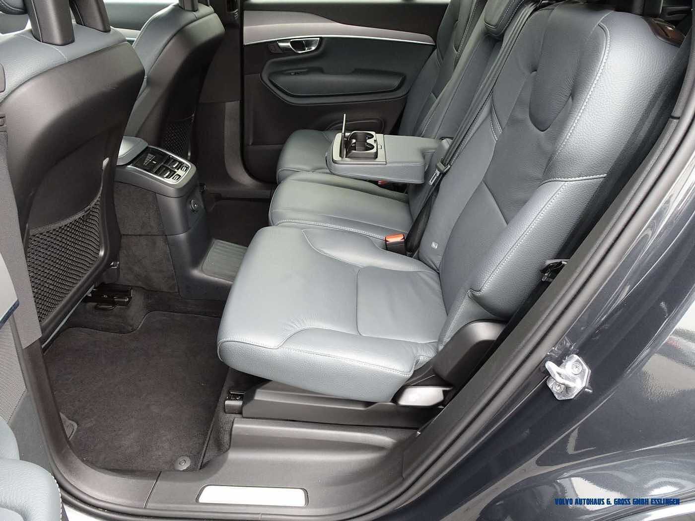 Volvo  T8 AWD Recharge Geartronic R-Design Expression