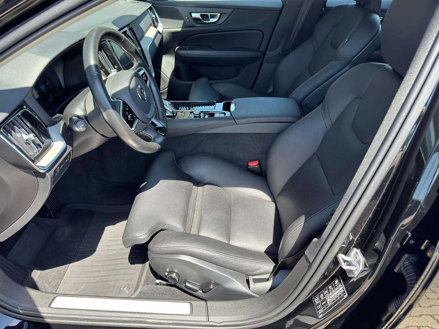 Volvo  T8 Inscription Recharge AWD