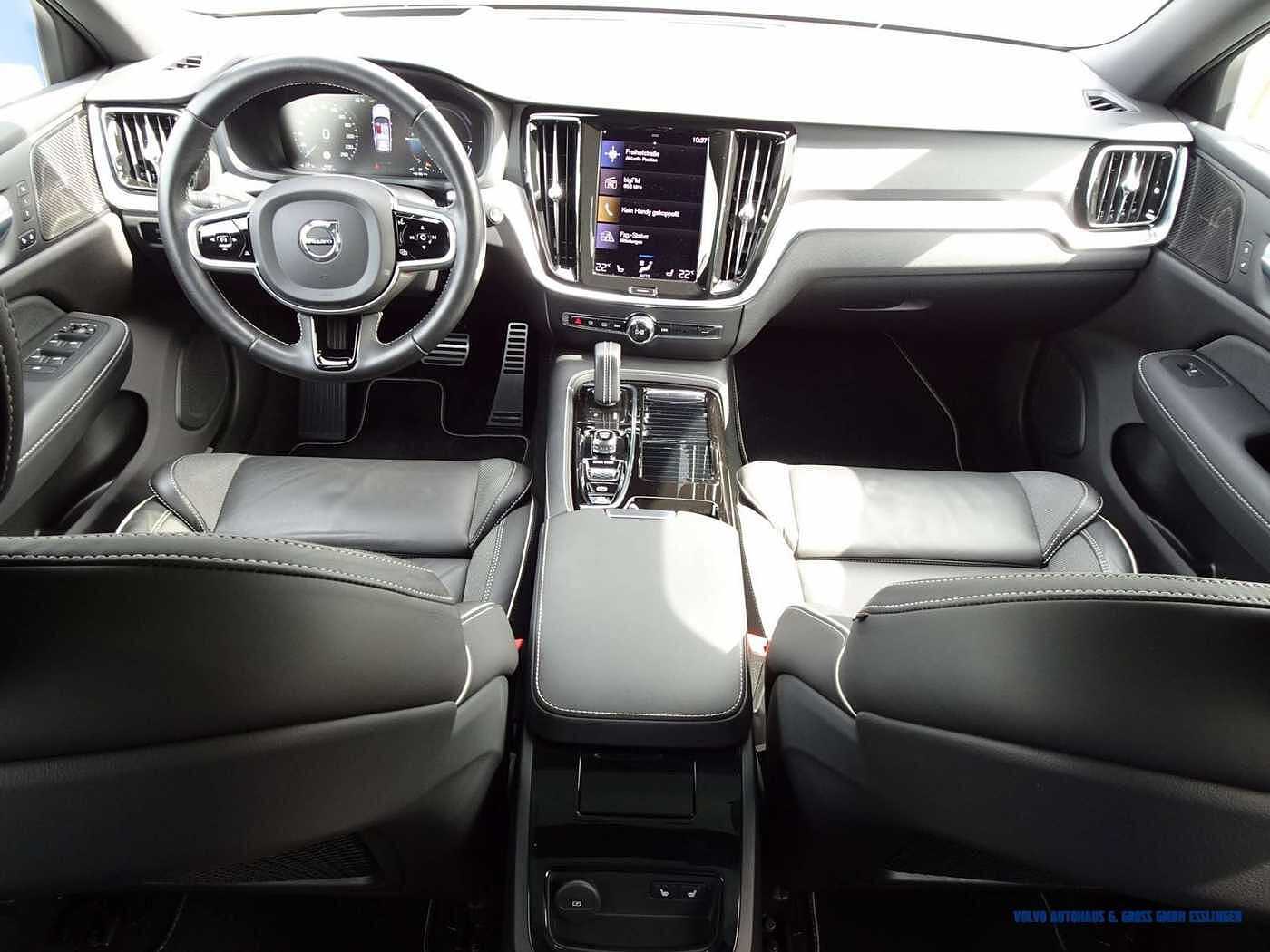 Volvo  T6 AWD Recharge Geartronic R-Design