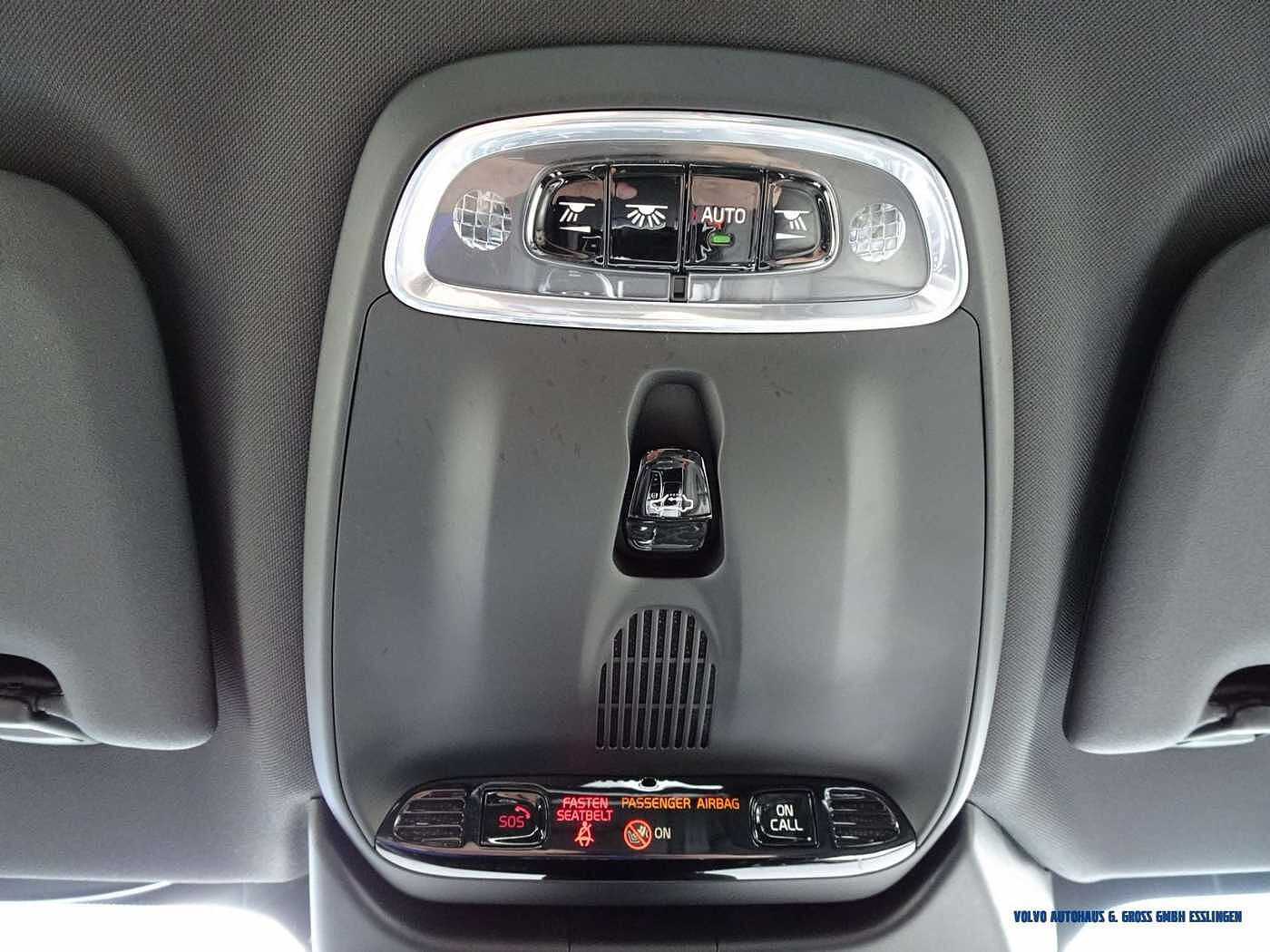 Volvo  T8 AWD Recharge Geartronic R-Design