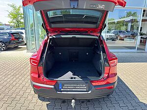 Volvo  P8 R Design Recharge Pure Electric AWD